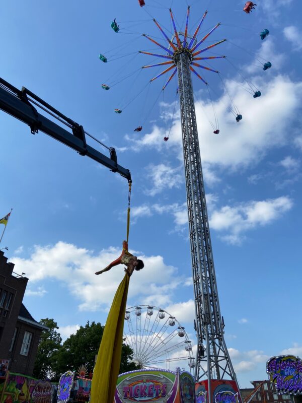 Flying Street Art